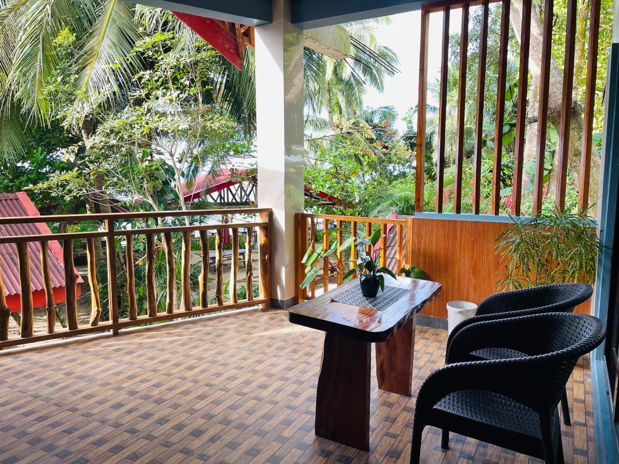 White Beach Front&Cottages Buruanga Exterior foto